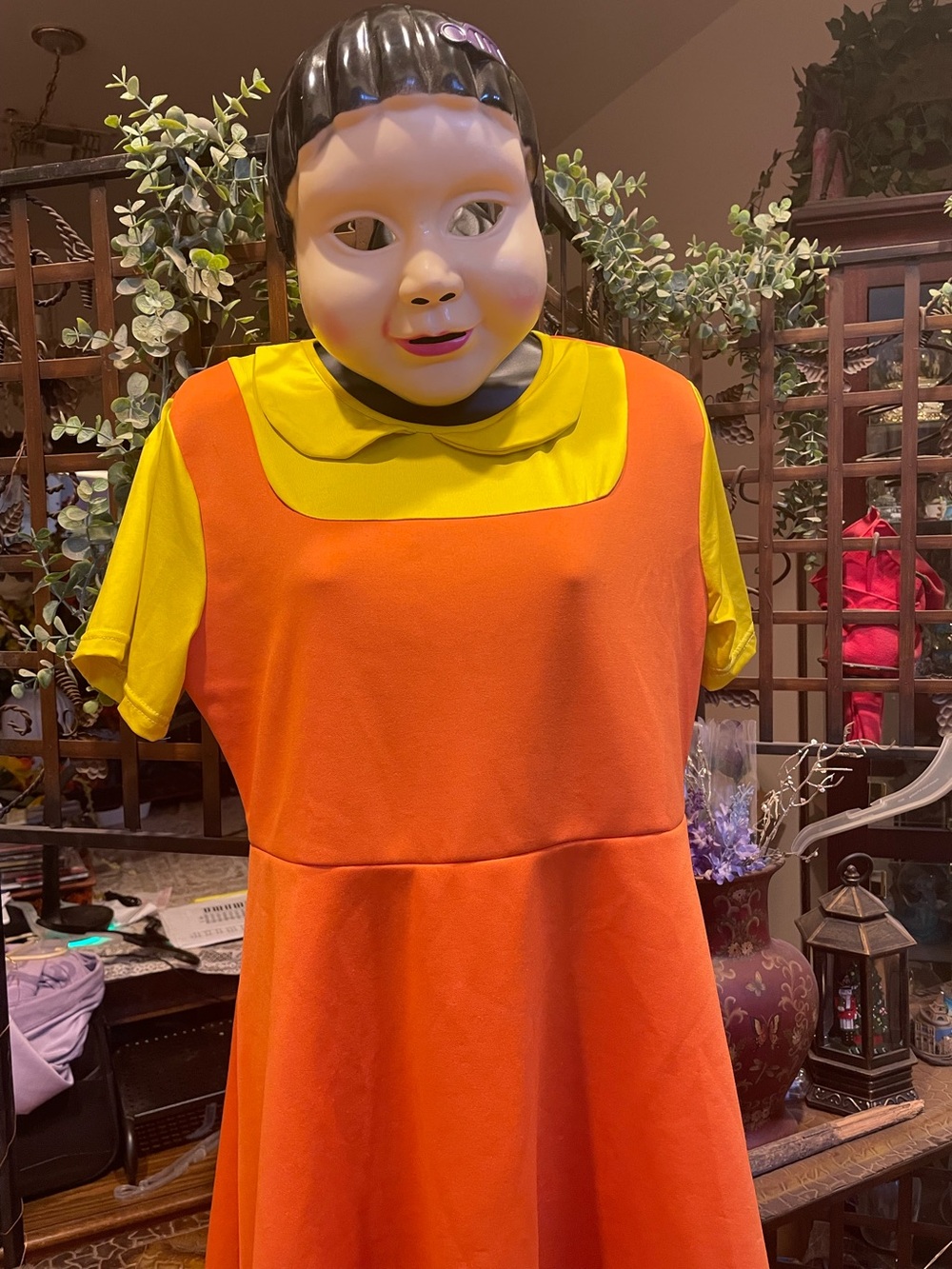 Squid Game Young-hee Doll Halloween Costume Set with Mask & Dress Large